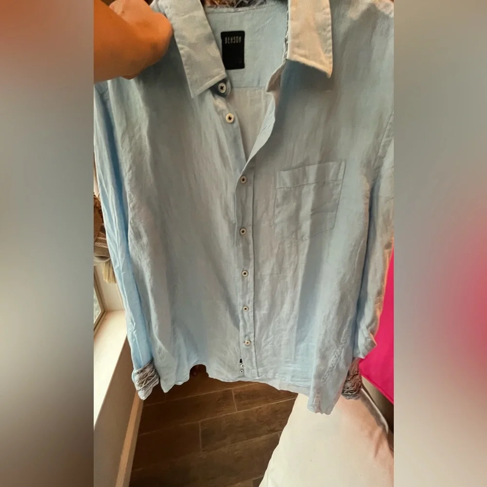 Unisex linen button down top by Benson - Picture 2 of 6